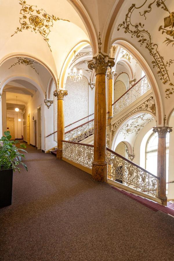 Hotel Slovan Plzen Ngoại thất bức ảnh