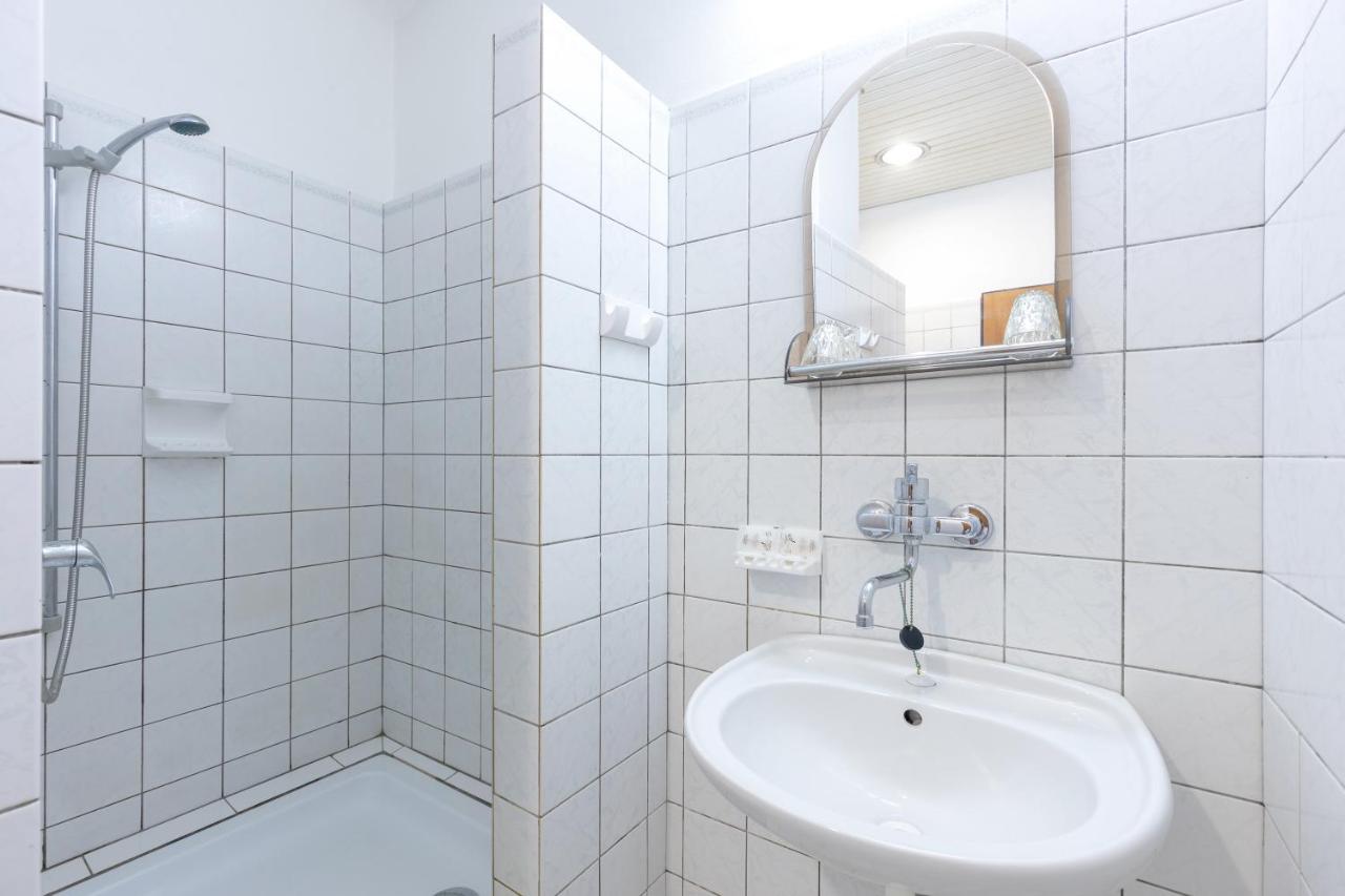 Hotel Slovan Plzen Ngoại thất bức ảnh